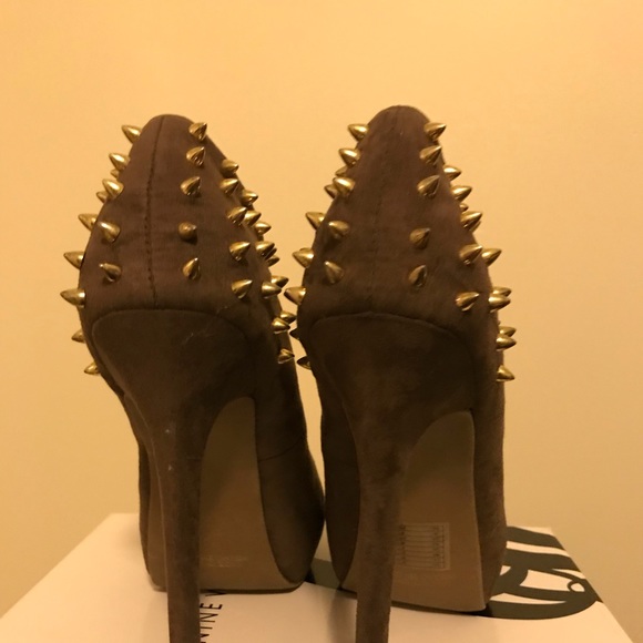 SOLD!! Forever 21 Studded High Heel - Picture 2 of 3